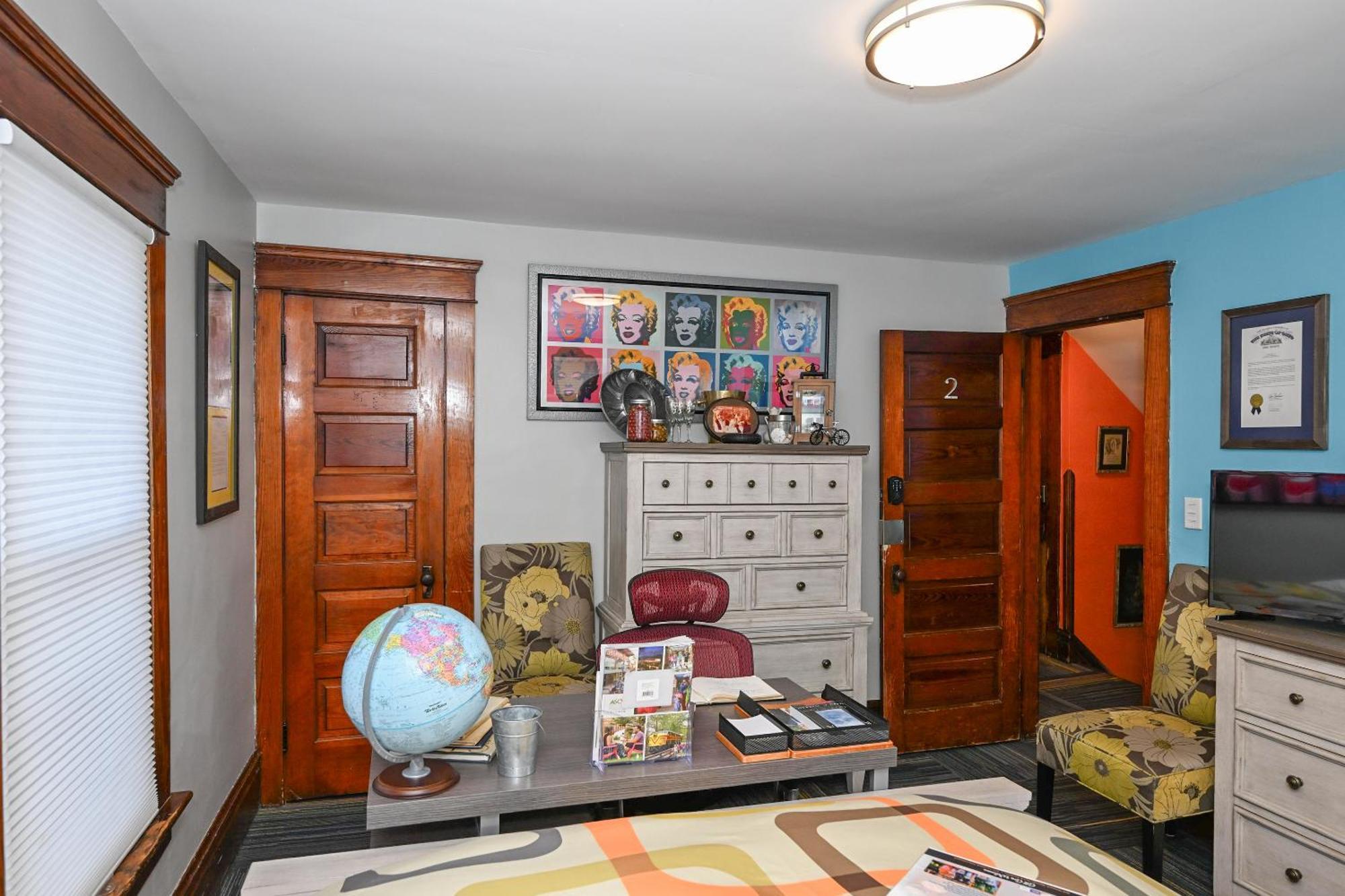 Berrodin Bed & Breakfast Акрон Екстер'єр фото